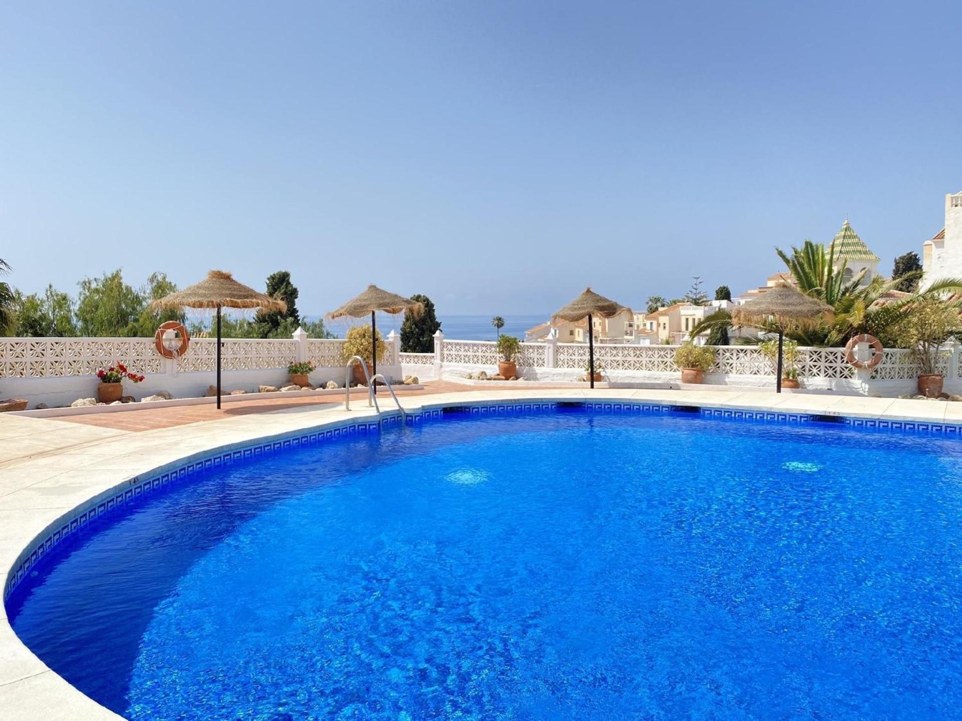 Apartment Fuer 4 Personen Ca 70 Qm In Nerja, Andalusien Costa Del Sol *